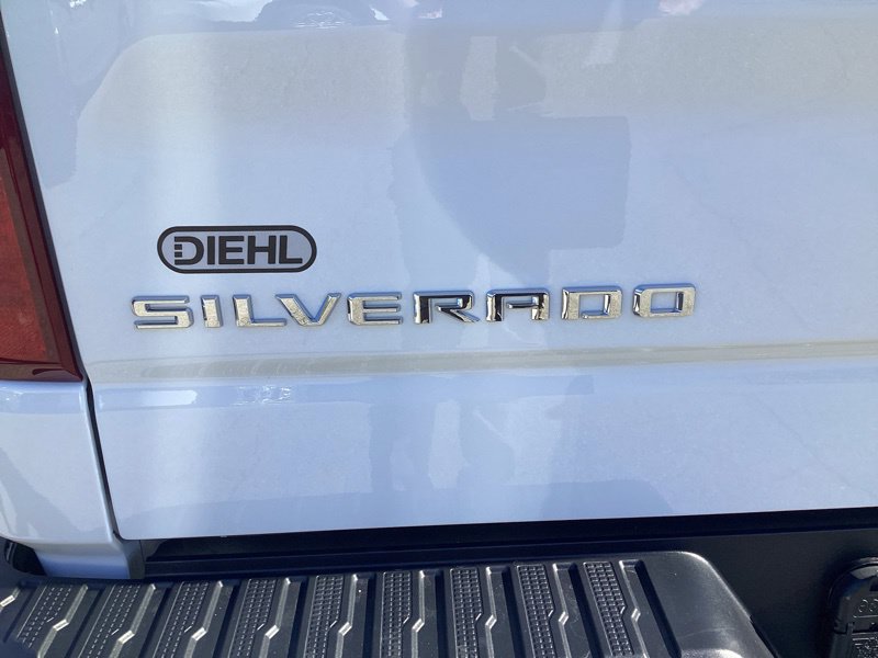 New 2026 Chevrolet Silverado 1500 Custom AWD/4WD image 12