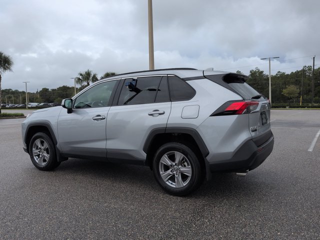 Used 2025 Toyota RAV4 XLE FWD image 7