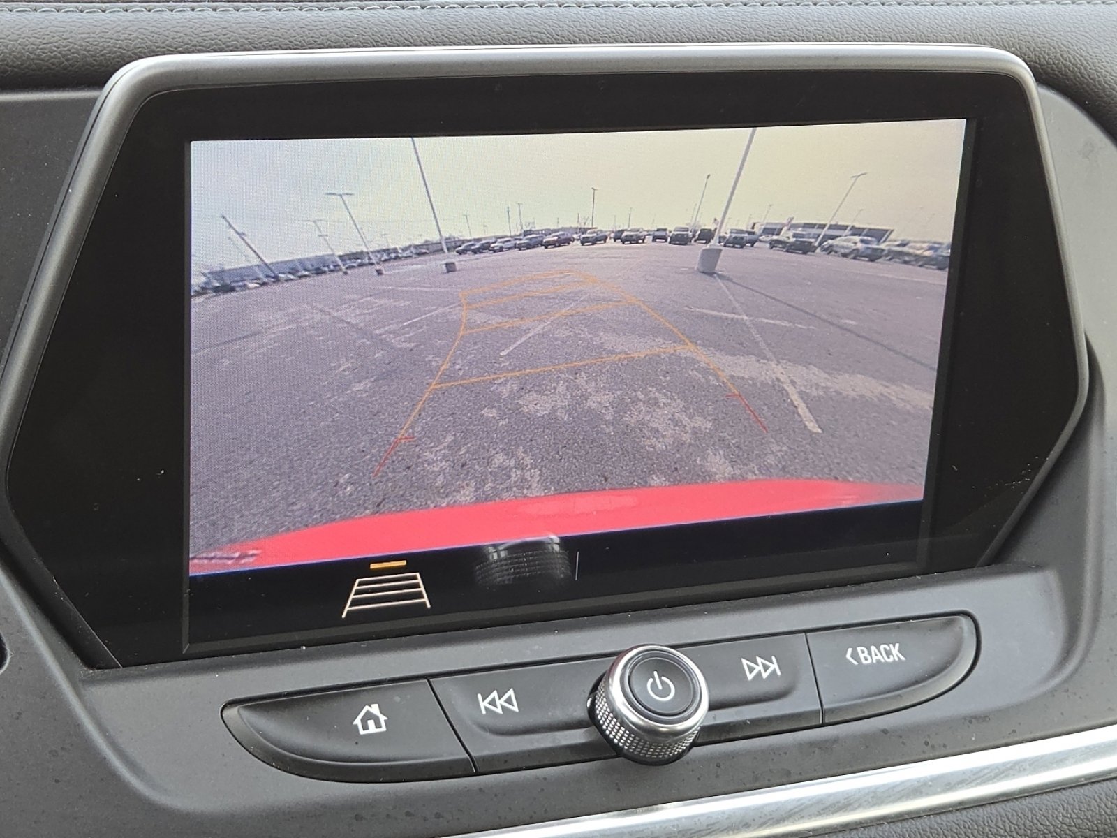Used 2020 Chevrolet Blazer LT FWD image 6