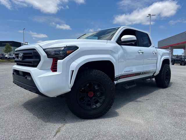 Used 2025 Toyota Tacoma SR5 AWD/4WD 360° Tour