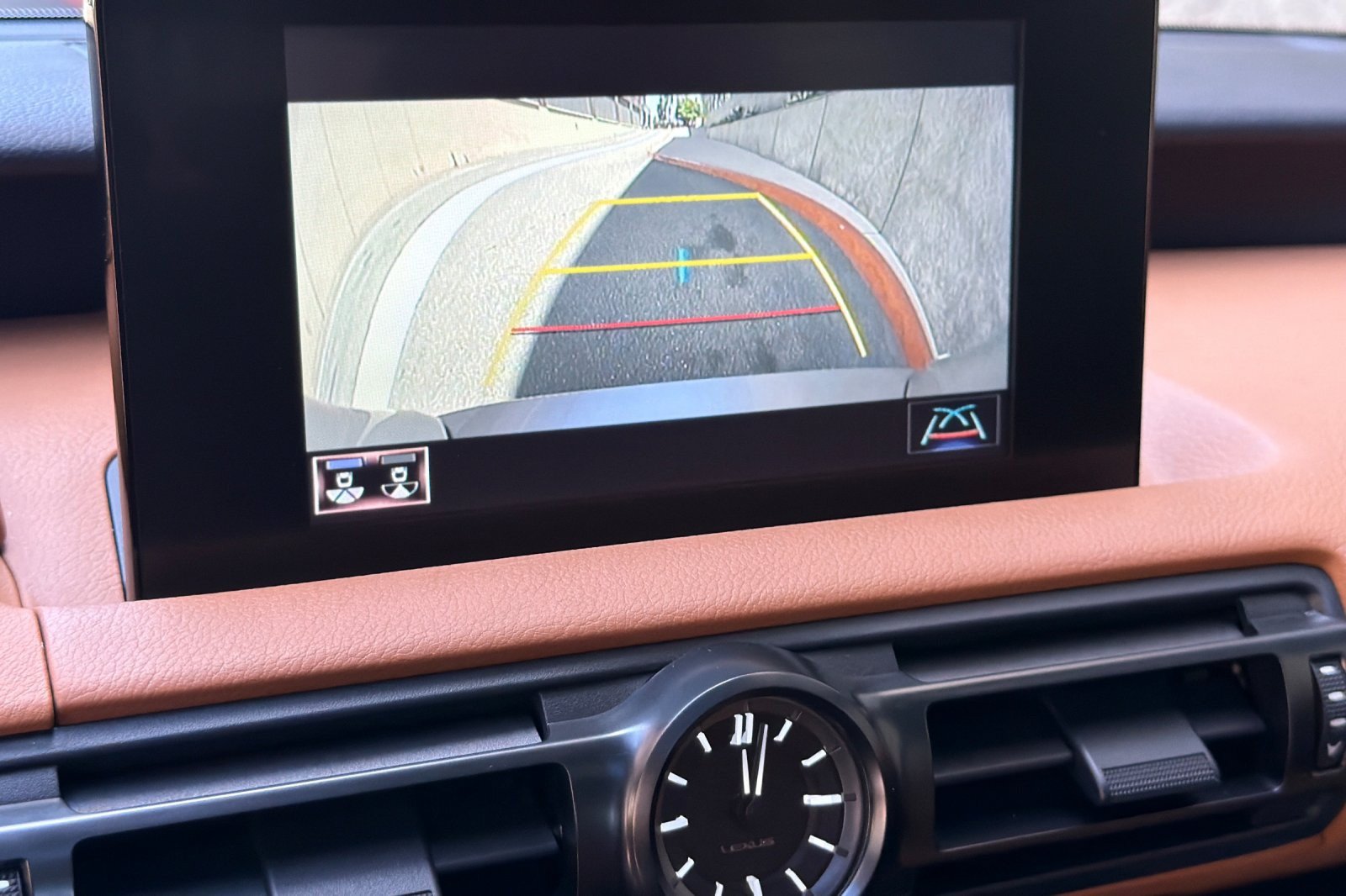 Used 2024 Lexus IS 300 AWD w/ Premium Package image 17