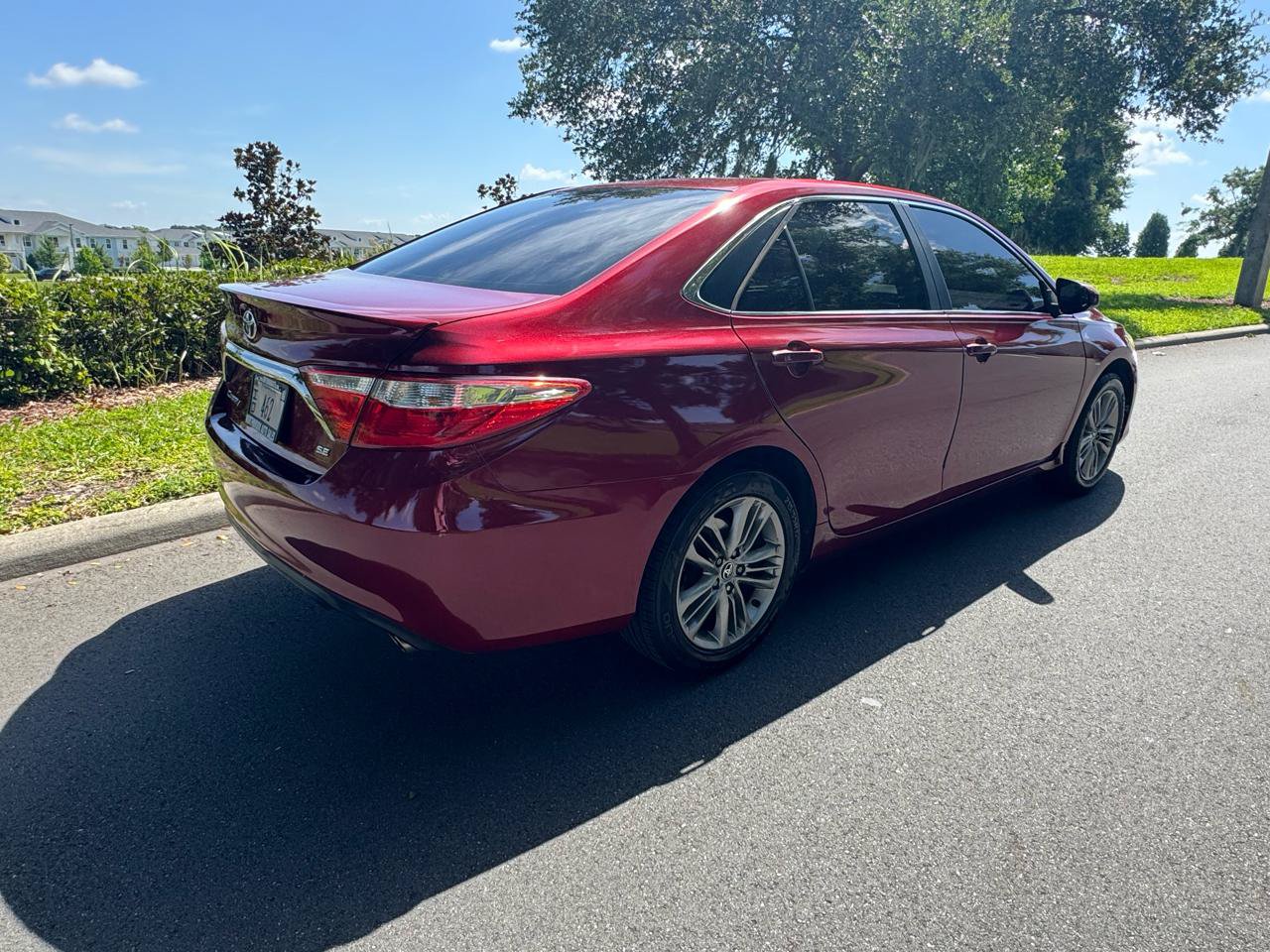 Used 2016 Toyota Camry SE FWD image 35