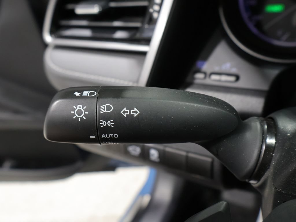 Used 2023 Toyota Camry SE w/ Audio Upgrade Package FWD image 38