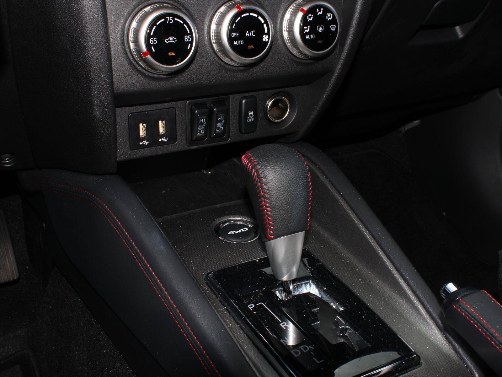 Used 2026 Mitsubishi Outlander Sport LE AWD/4WD image 14