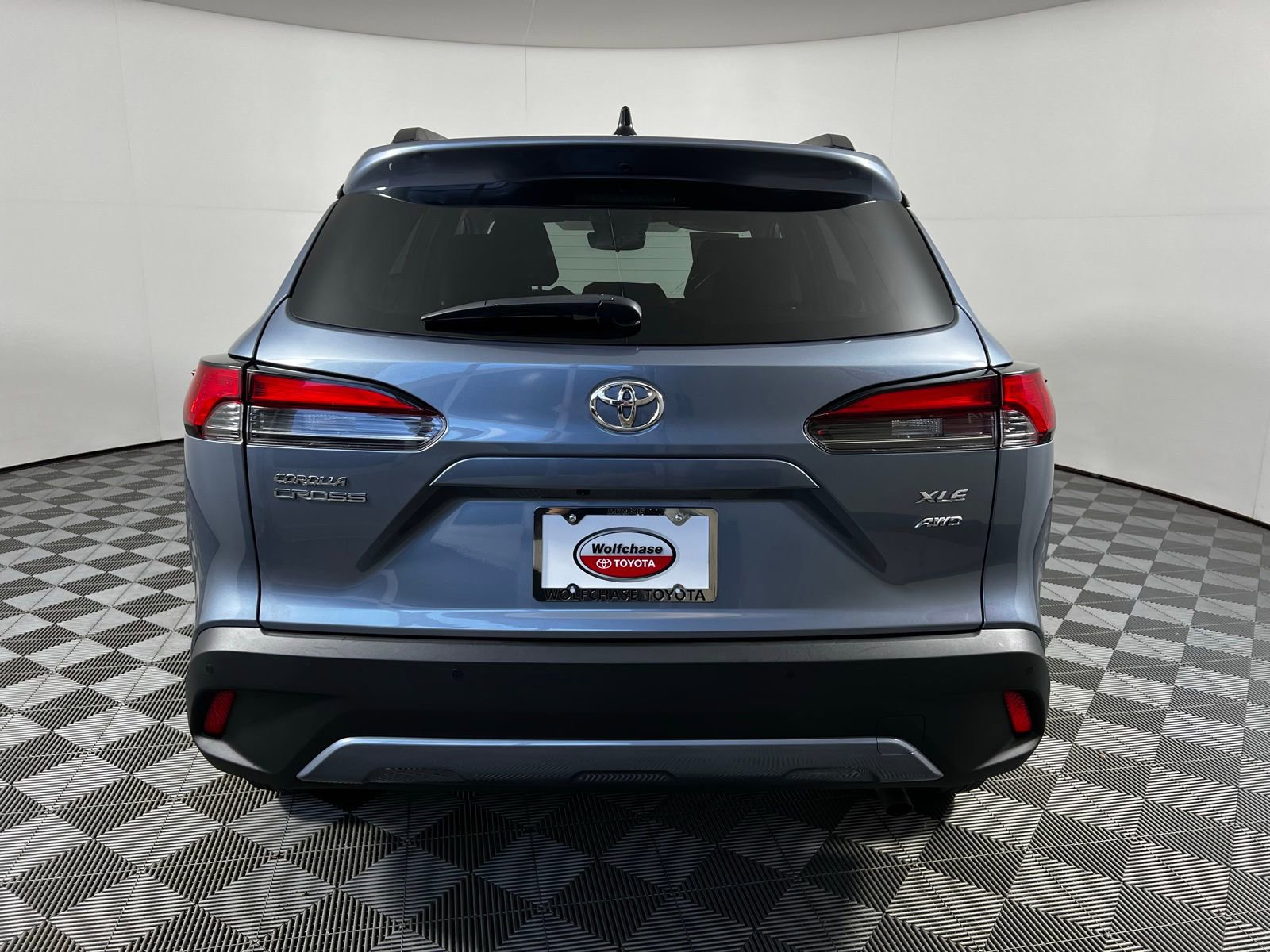 Certified 2025 Toyota Corolla Cross XLE AWD/4WD image 5