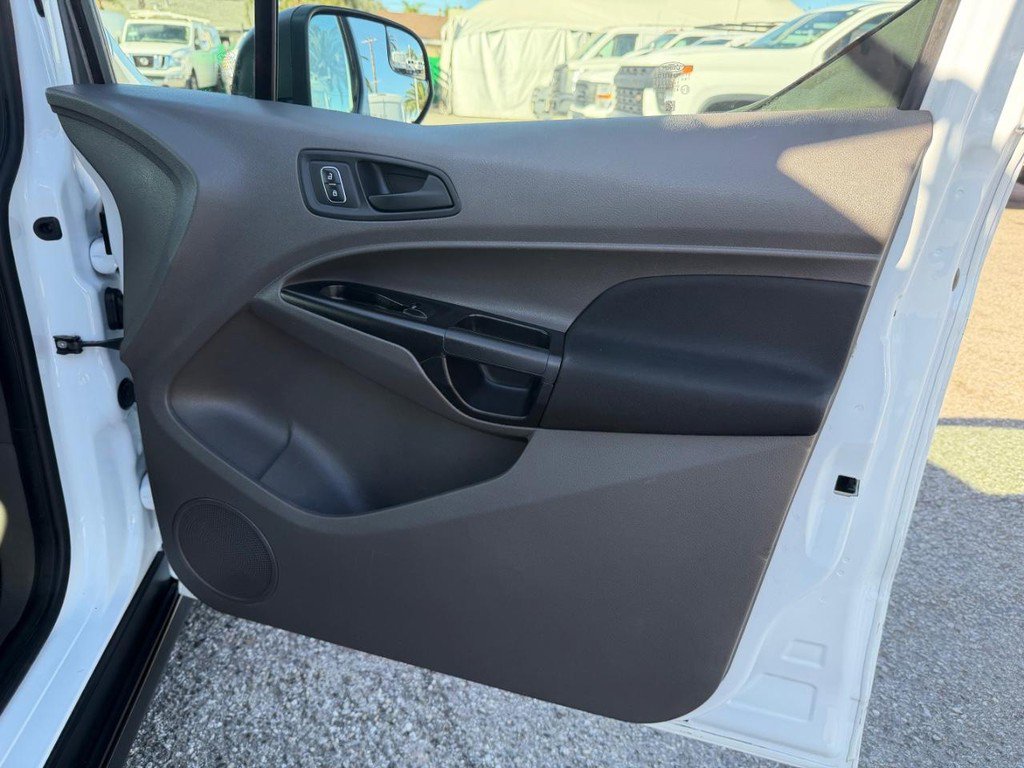 Used 2019 Ford Transit Connect XL image 26