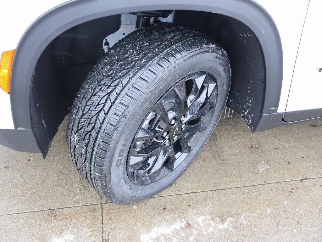 New 2026 Chevrolet Traverse LT w/ Midnight/Sport Edition image 39