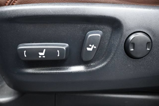 Used 2020 Toyota 4Runner Limited AWD/4WD image 10