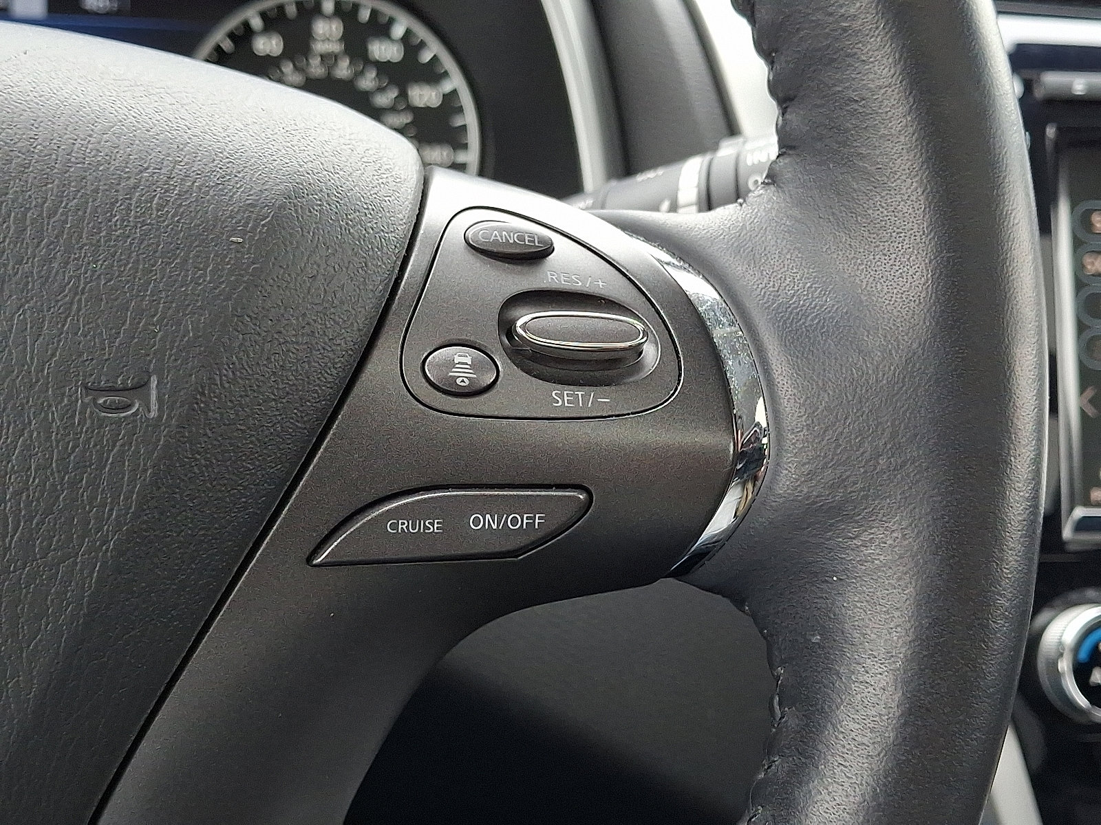 Certified 2023 Nissan Murano Platinum w/ Cargo Package image 26