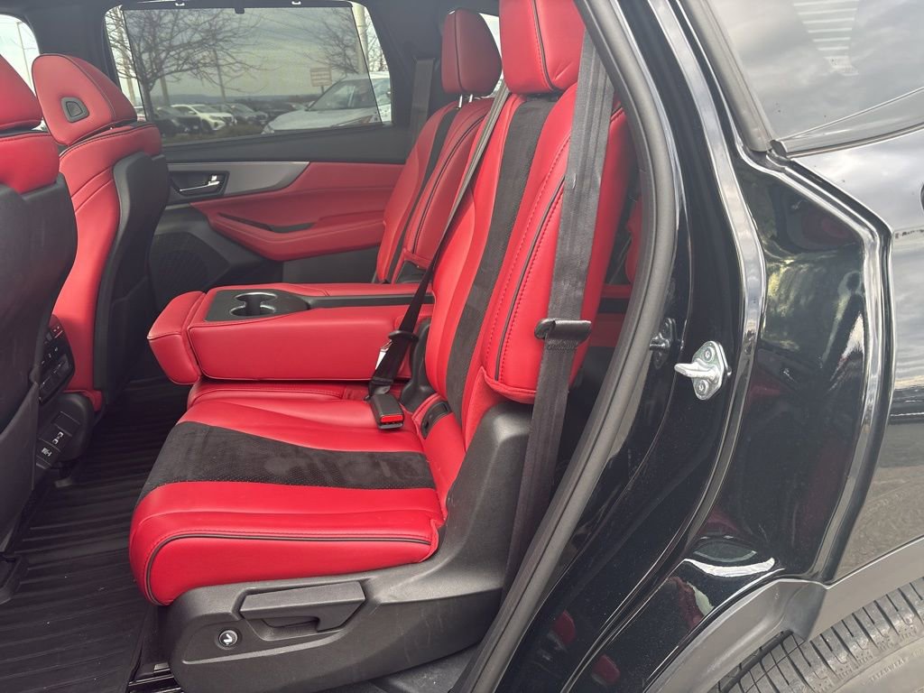 Used 2023 Acura MDX A-Spec image 22
