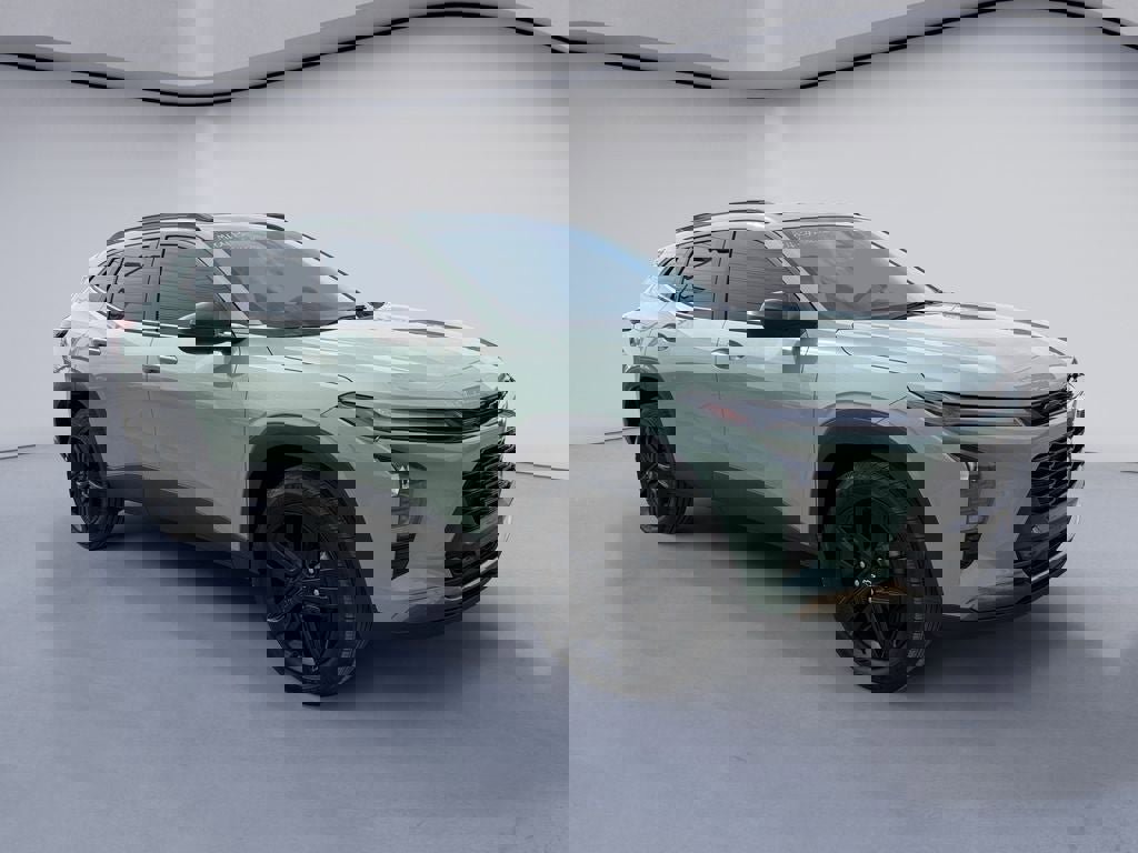 Used 2024 Chevrolet Trax ACTIV w/ Sunroof Package image 7