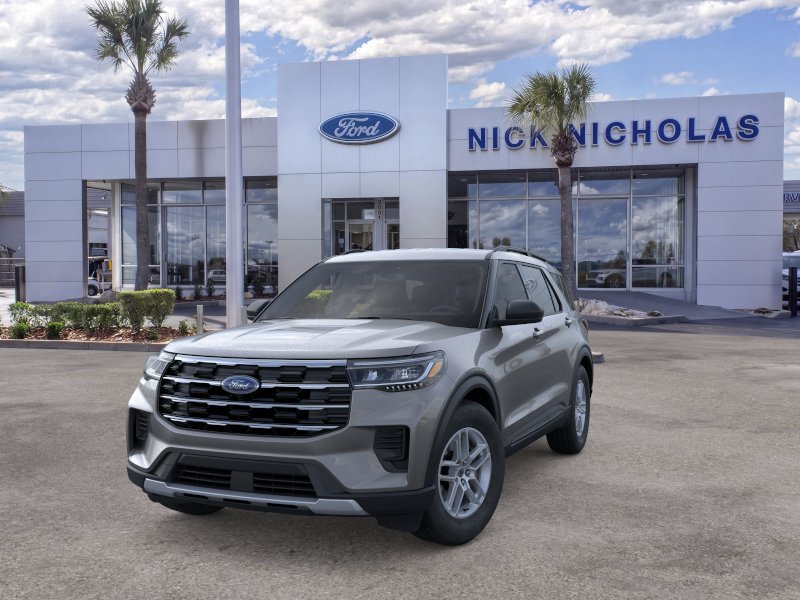 New 2026 Ford Explorer Active RWD image 2