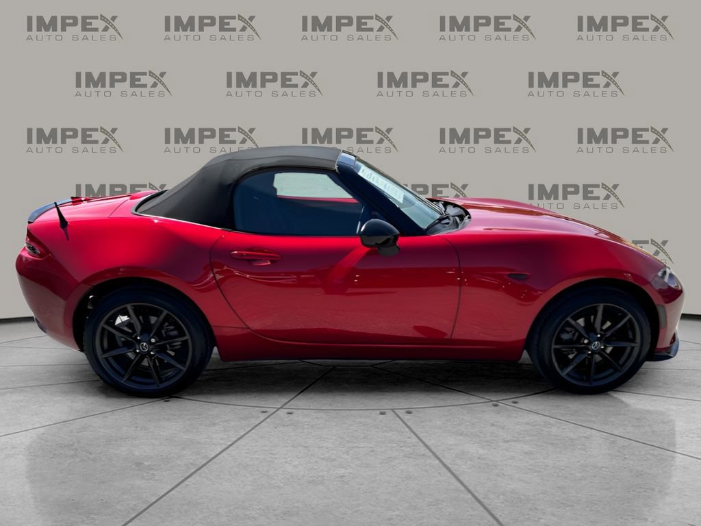 Used 2016 MAZDA MX-5 Miata Club RWD image 6