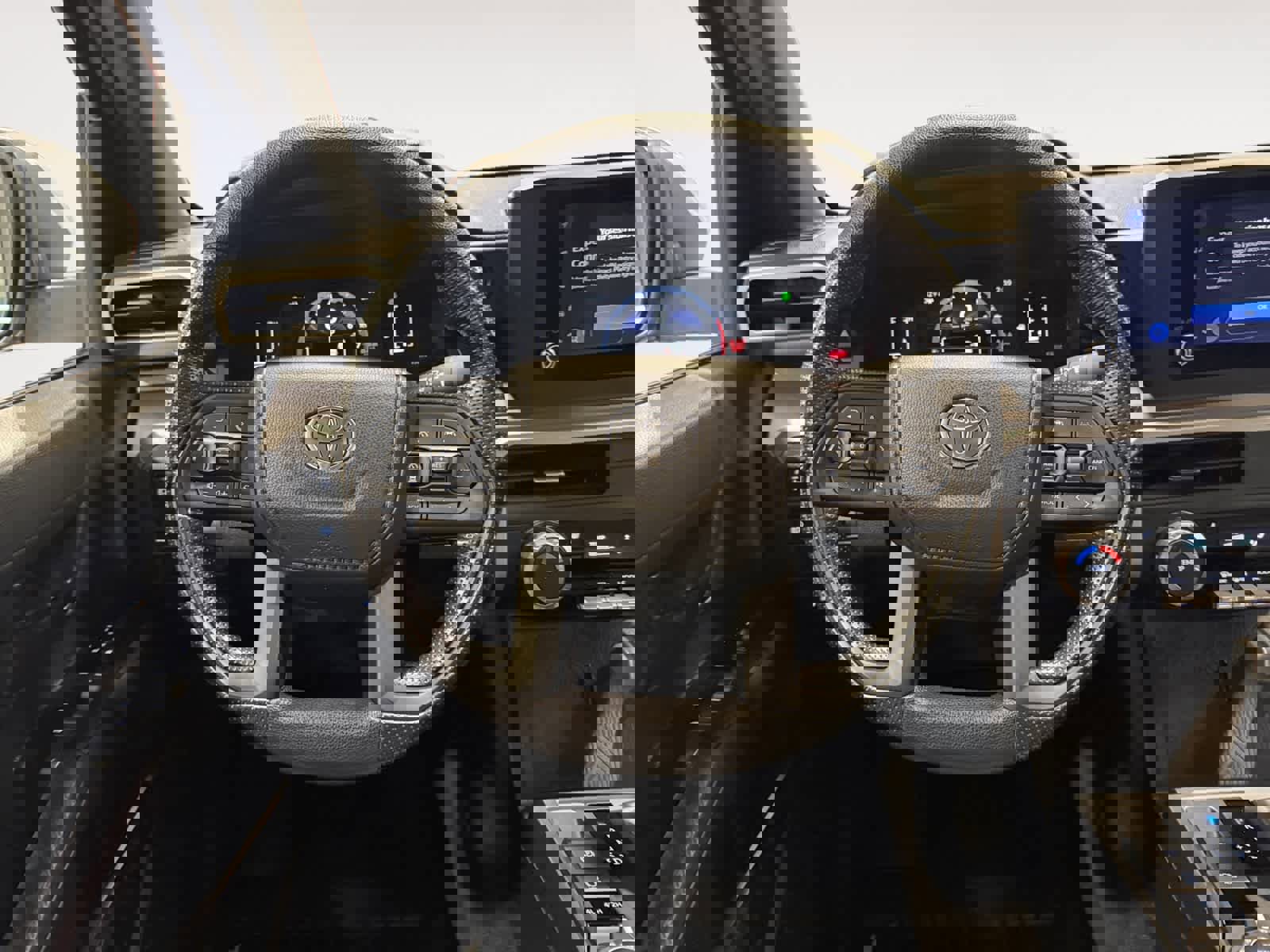 Used 2025 Toyota Tacoma SR5 image 13