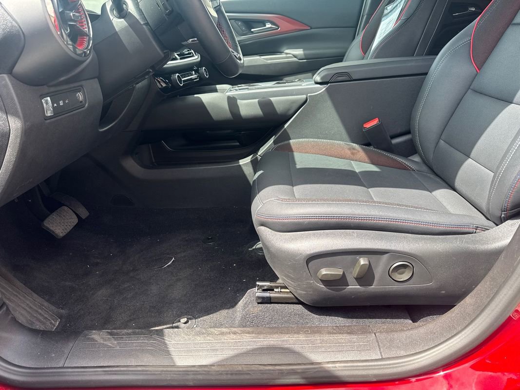 Used 2024 Chevrolet Equinox EV RS w/ Active Safety Package 3 FWD image 61