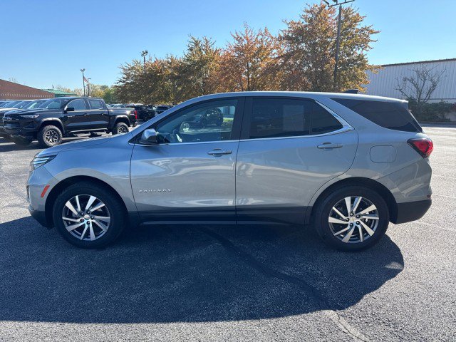 Used 2024 Chevrolet Equinox LT w/ LPO, Floor Liner Package FWD image 6