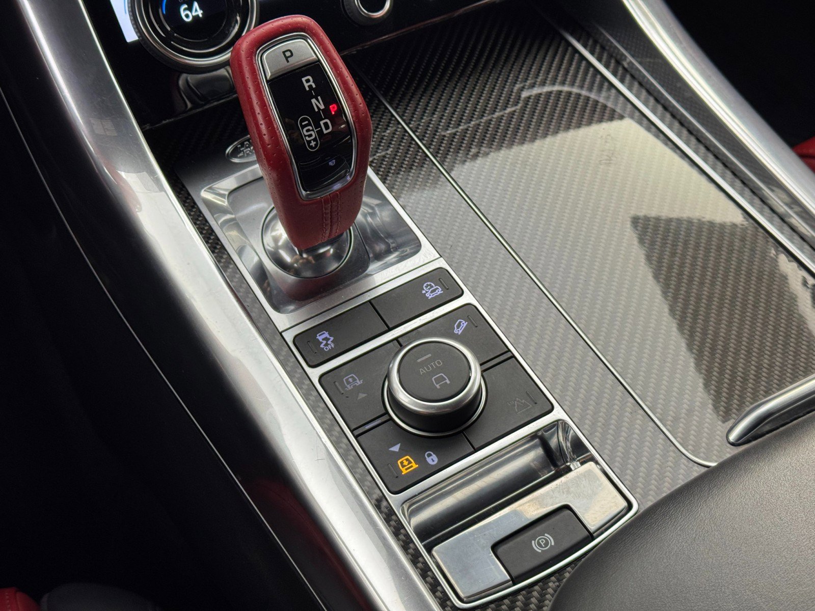 Used 2019 Land Rover Range Rover Sport SVR image 34