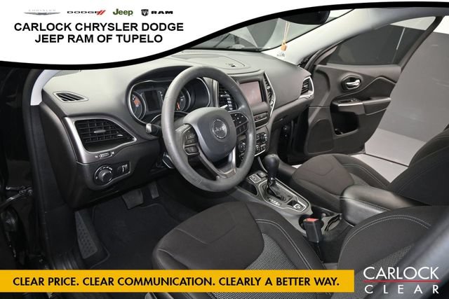 Used 2021 Jeep Cherokee Latitude FWD image 13