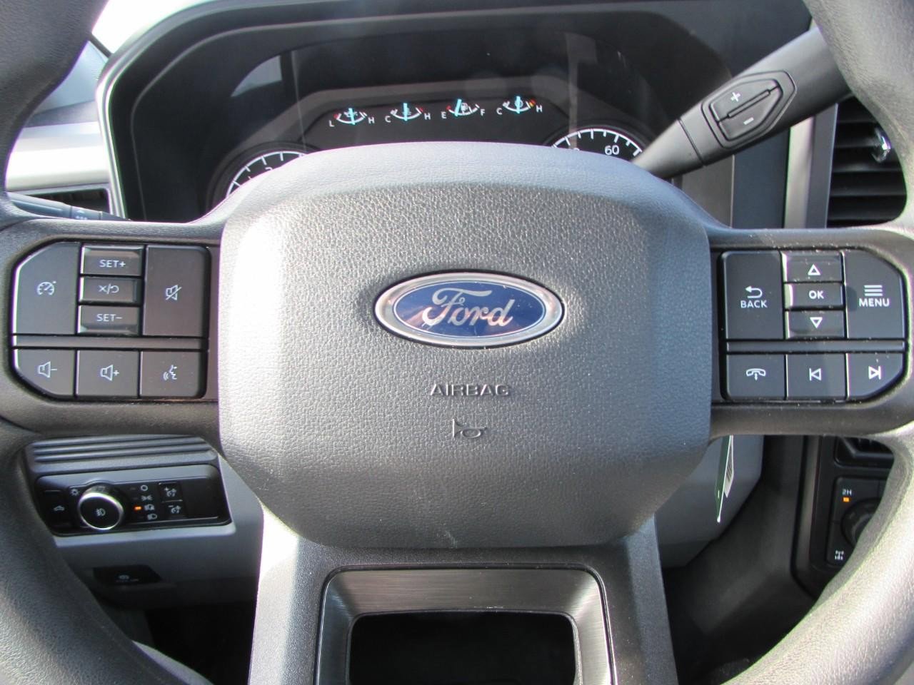 Used 2025 Ford F250 XL w/ XL Off-Road Package image 17