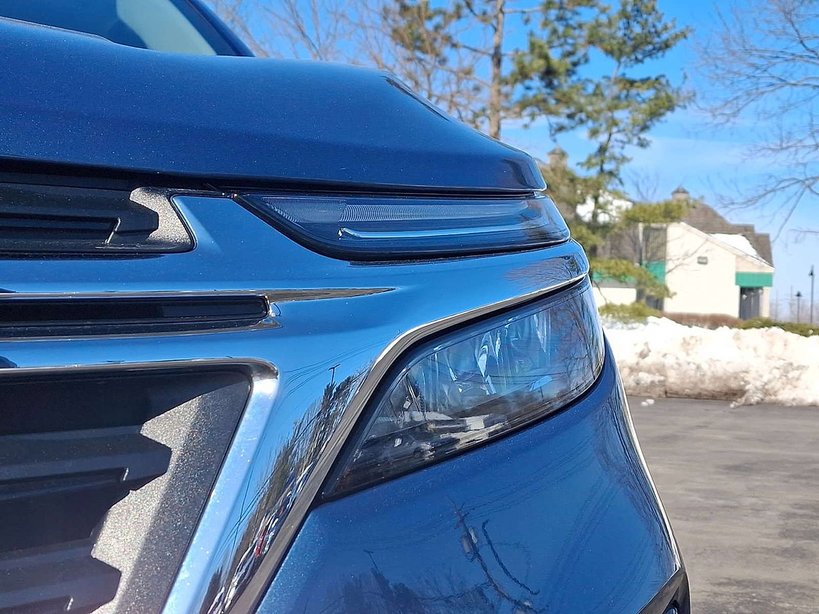 Certified 2024 Chevrolet Equinox LT w/ LPO, Floor Liner Package image 28