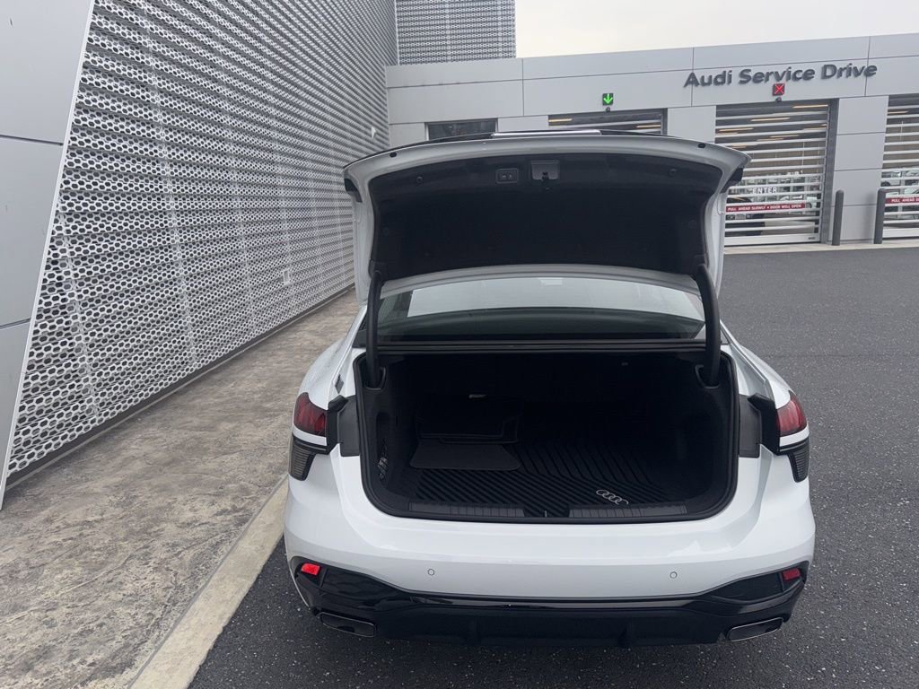 New 2026 Audi A6 Premium Plus image 18