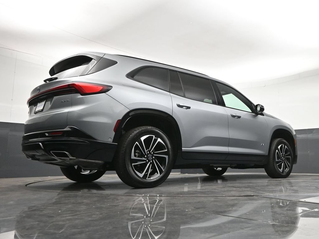 Certified 2026 Buick Enclave Sport Touring w/ Super Cruise Package AWD/4WD image 29