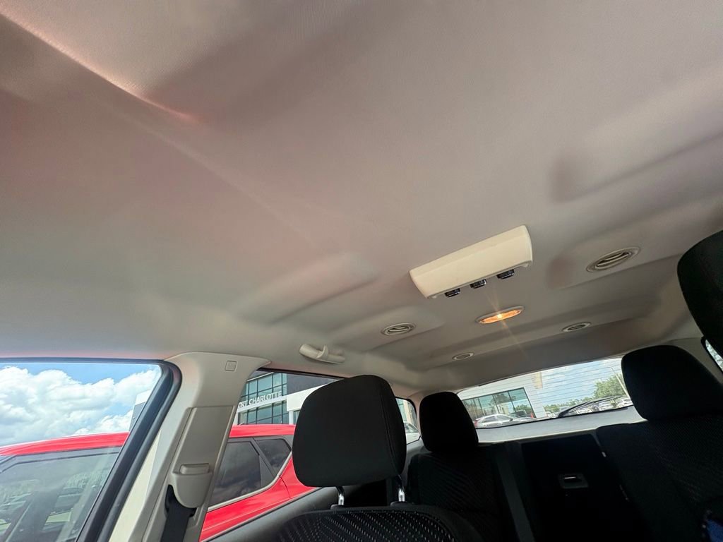 Used 2019 Dodge Journey SE w/ Premium Group FWD image 5