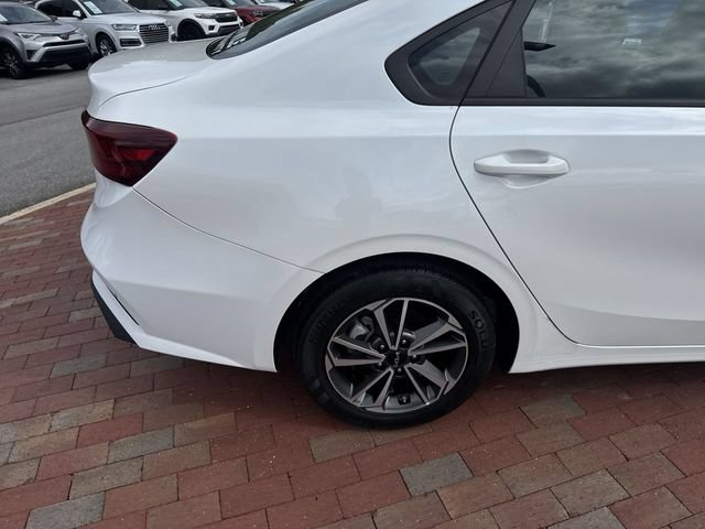 Used 2023 Kia Forte LXS FWD image 15