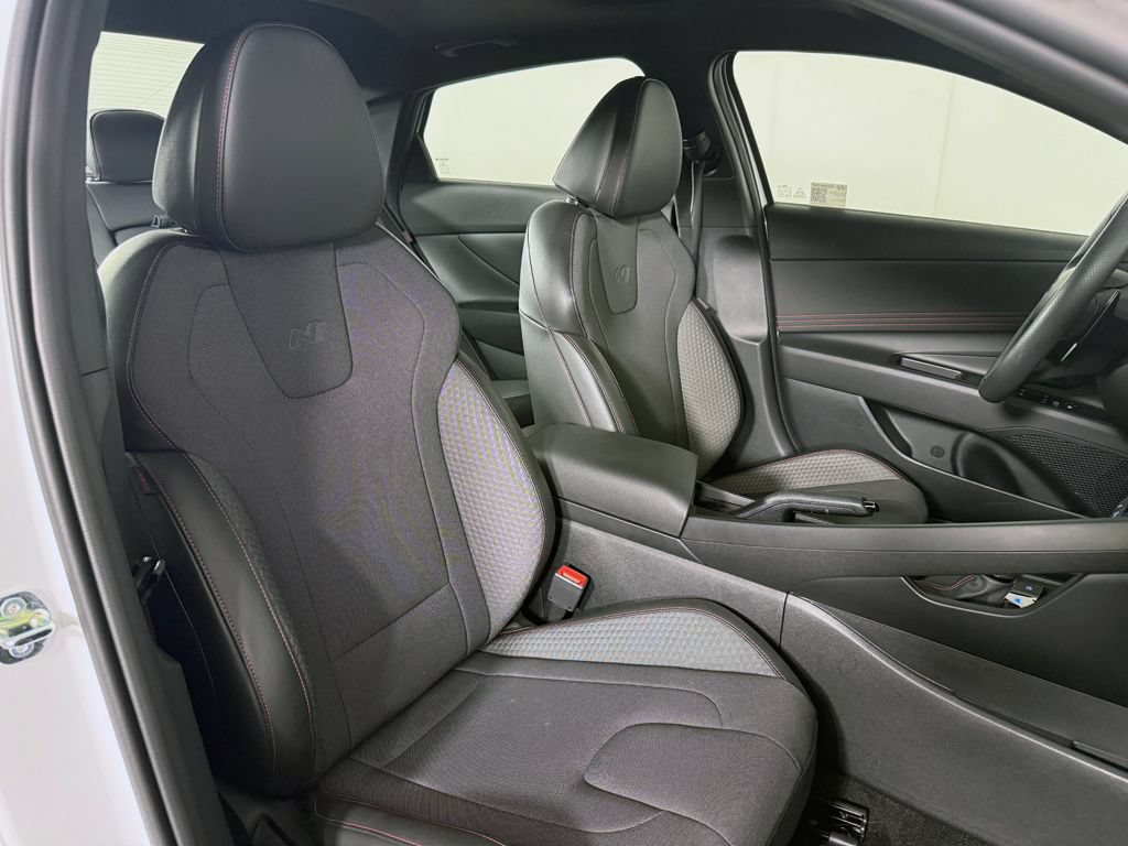 Certified 2025 Hyundai Elantra N Line FWD image 29