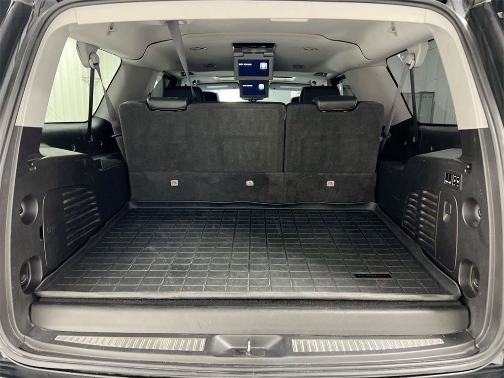 Used 2016 Chevrolet Suburban LTZ image 24