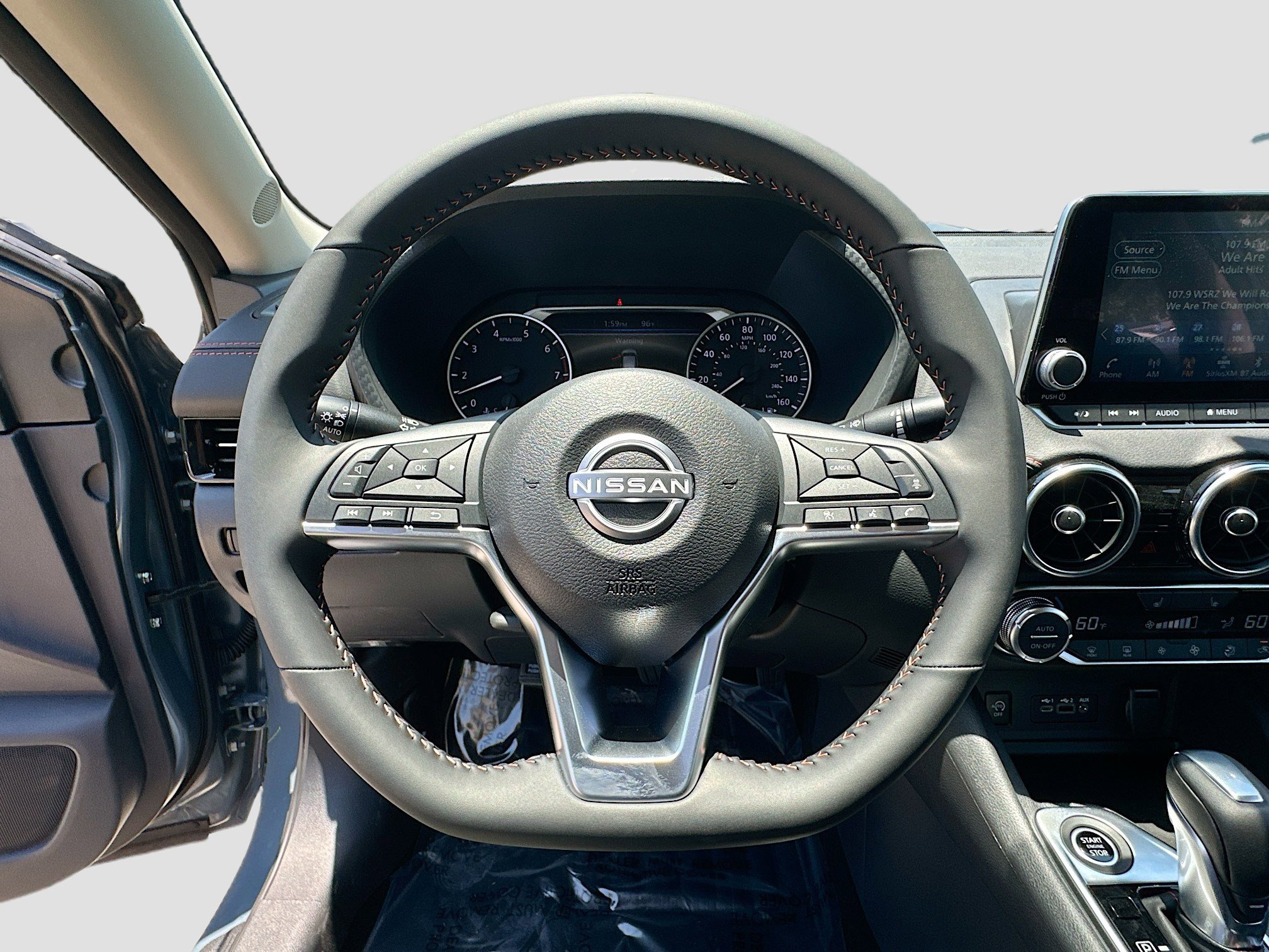 New 2025 Nissan Sentra SR w/ Midnight Edition image 7