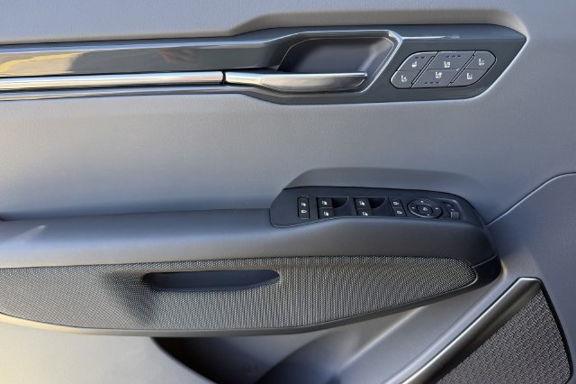 New 2026 Kia EV9 GT-Line AWD/4WD image 12