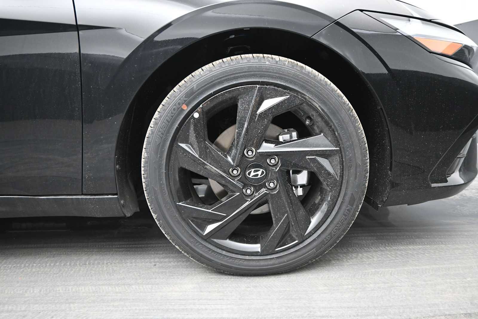 New 2026 Hyundai Elantra SEL Sport FWD image 10