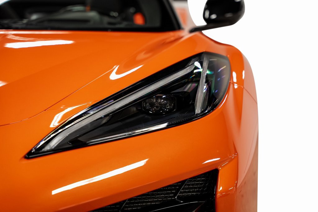 Used 2025 Chevrolet Corvette Z06 w/ Stealth Interior Trim Package image 10