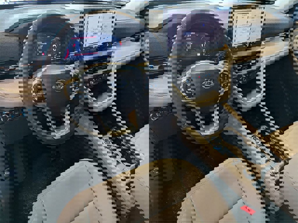 New 2026 Ford Explorer Active w/ Active Comfort Package image 10