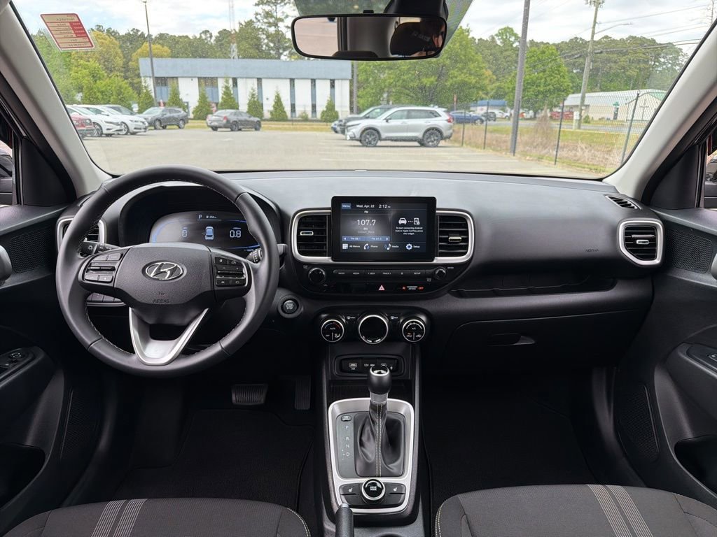 Certified 2026 Hyundai Venue SEL FWD image 13