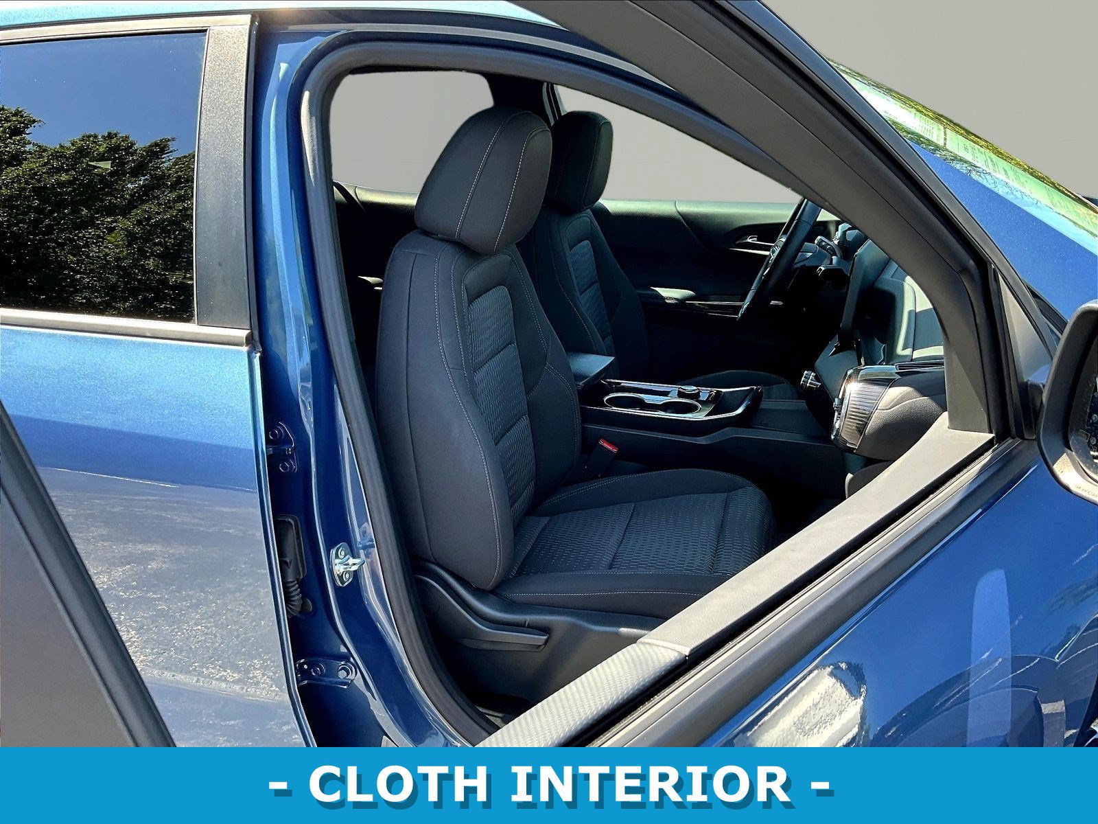 Used 2026 Chevrolet Equinox LT w/ Safety and Technology Package AWD/4WD image 29