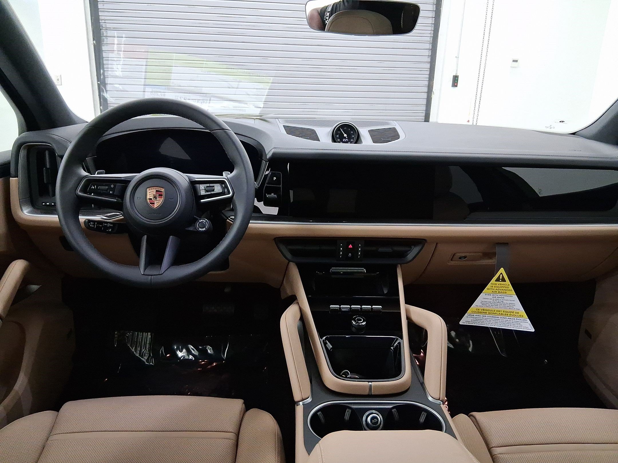 Used 2026 Porsche Cayenne E-Hybrid AWD/4WD image 13