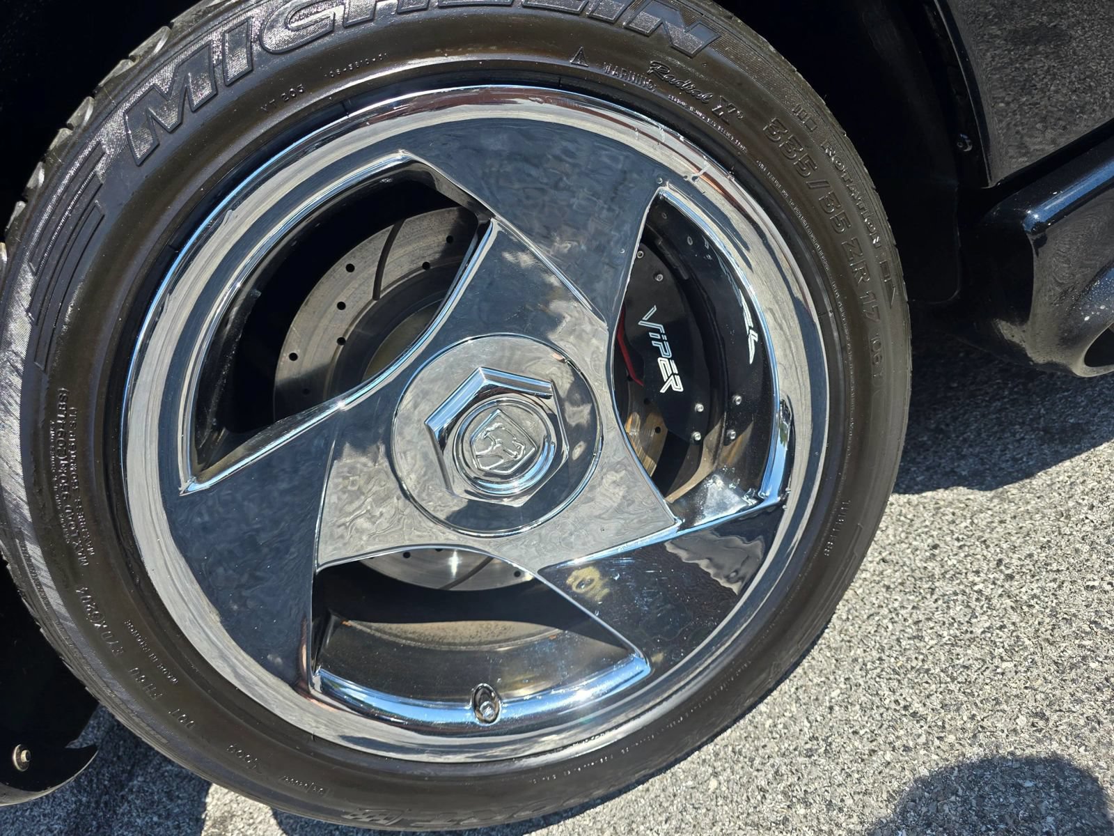 Used 1995 Dodge Viper RT/10 RWD image 10