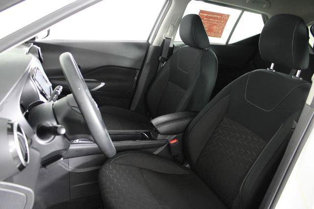 Certified 2024 Nissan Kicks SV image 20