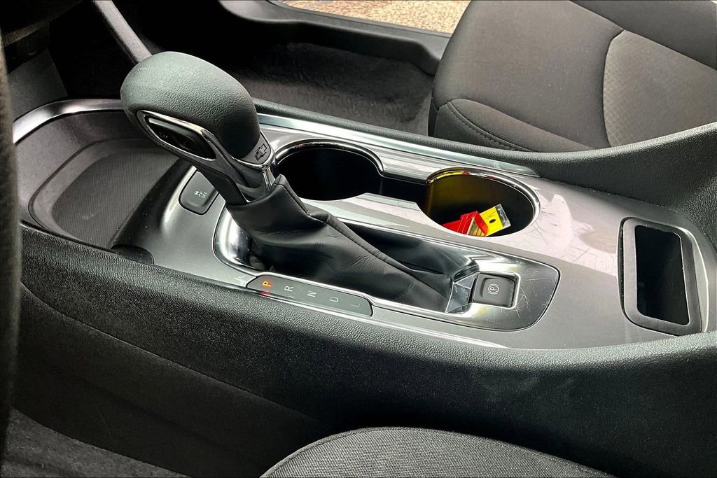 Used 2024 Chevrolet Malibu LT image 19