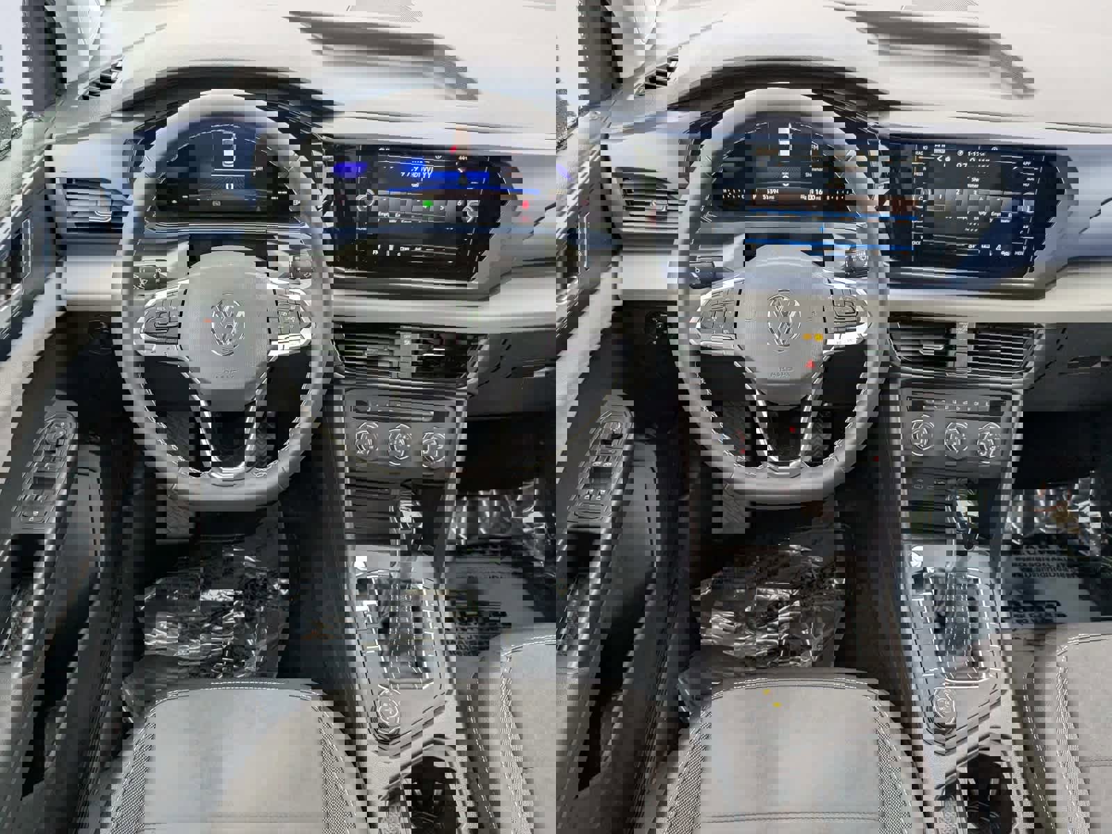 Used 2022 Volkswagen Taos SE image 15