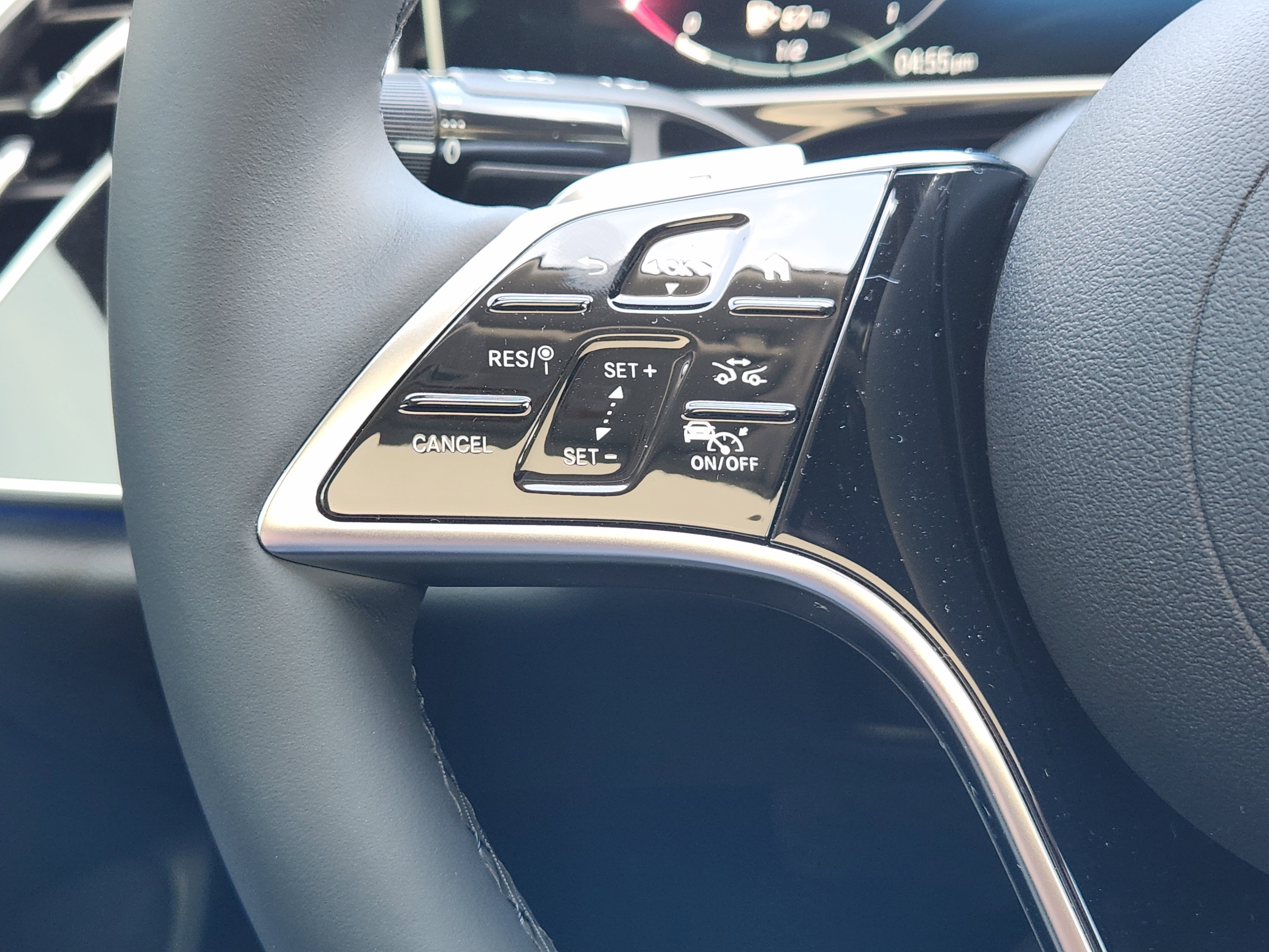 New 2025 Mercedes-Benz E 350 Sedan image 28