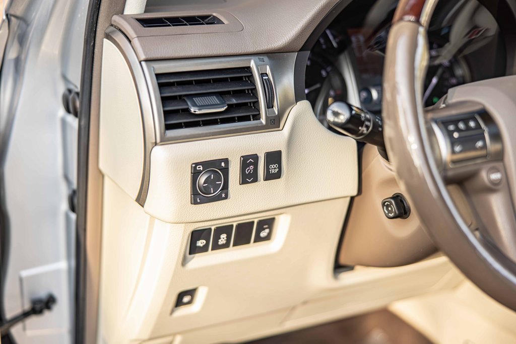 Used 2017 Lexus GX 460 Luxury image 21