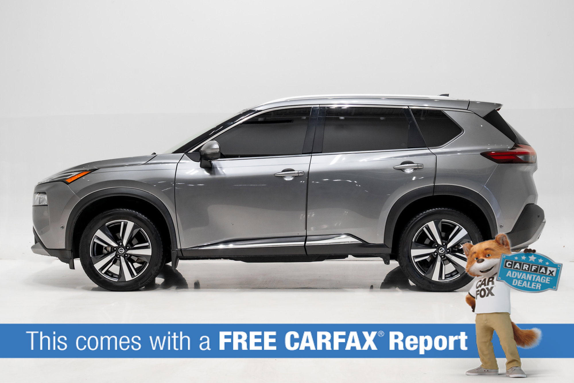 Used 2021 Nissan Rogue Platinum AWD/4WD image 2