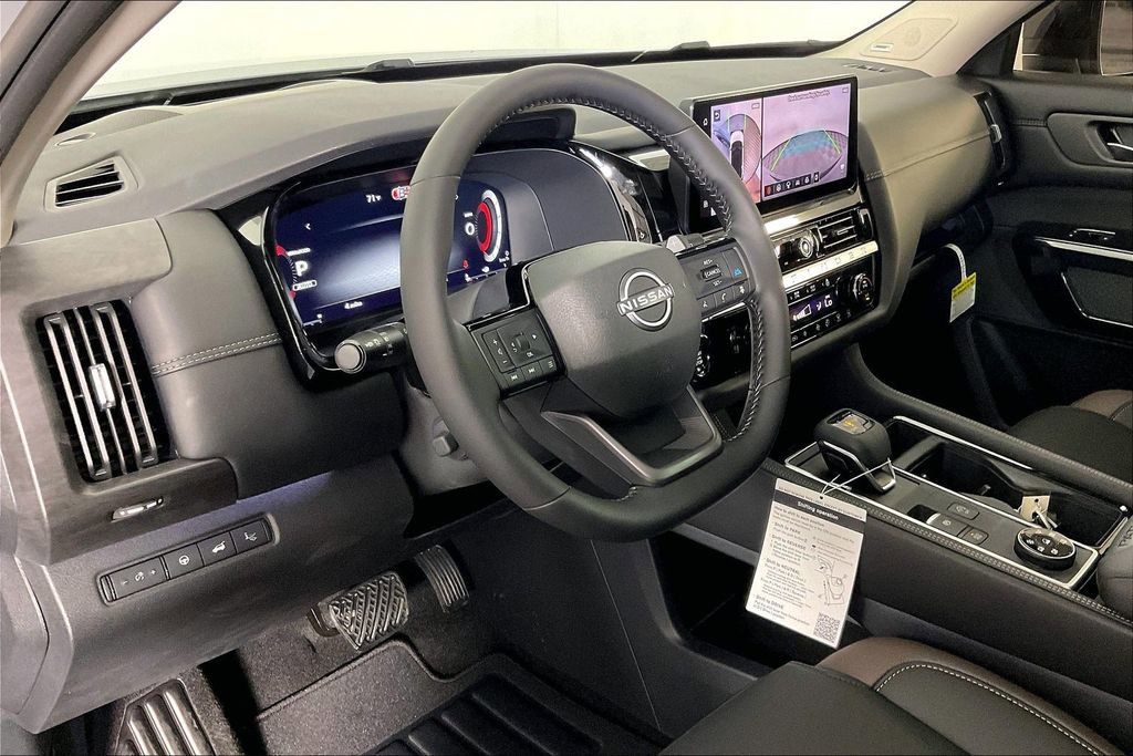 New 2026 Nissan Pathfinder Platinum w/ Cargo Package image 9