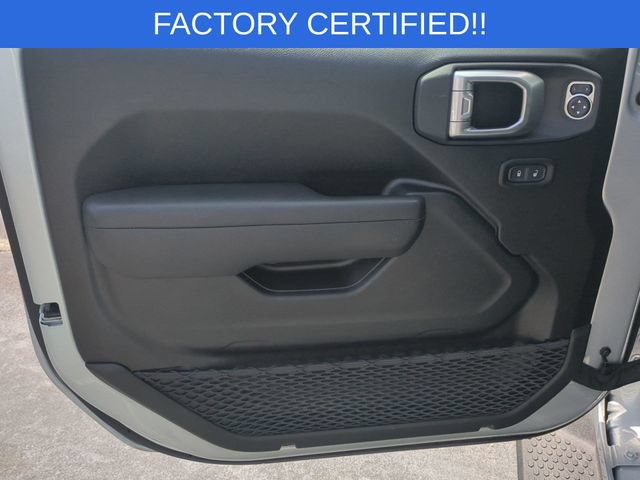 Used 2024 Jeep Wrangler Unlimited Sport AWD/4WD image 12