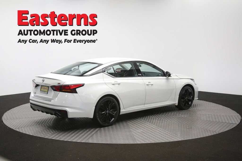 Used 2023 Nissan Altima 2.5 SR FWD image 41