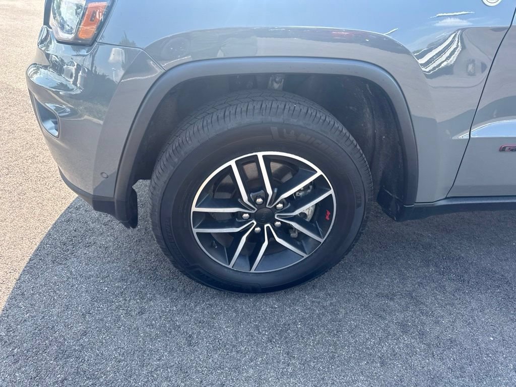 Used 2021 Jeep Grand Cherokee Trailhawk w/ Trailhawk Luxury Group AWD/4WD image 16