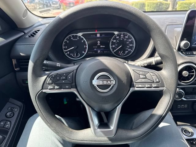 Used 2024 Nissan Sentra SV FWD image 16